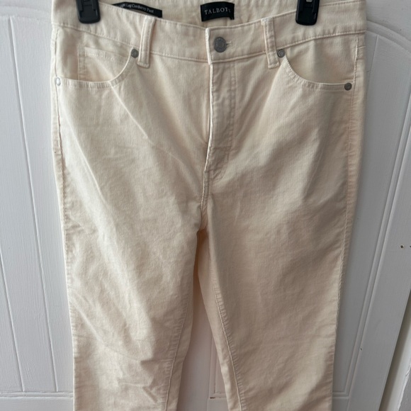 Talbots Cream Women's Pants and/or Jeans CORDUROY with Straight Legs and 5 Pkts - Picture 3 of 13